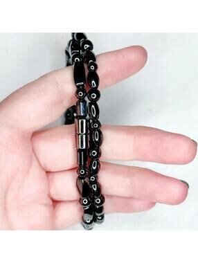 5860u. Large Magnet Bracelets